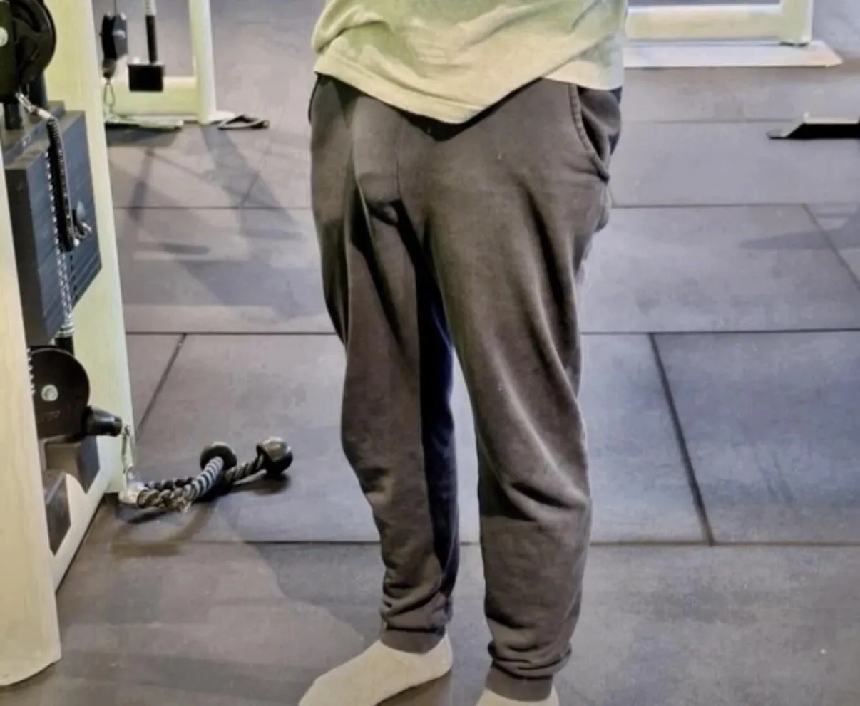 Gray sweatpants season is in full force today at the gym! Hope I see some of you out! Bham posted by [deleted]