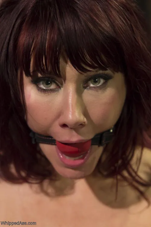 Green eyes by imstillnotjavier