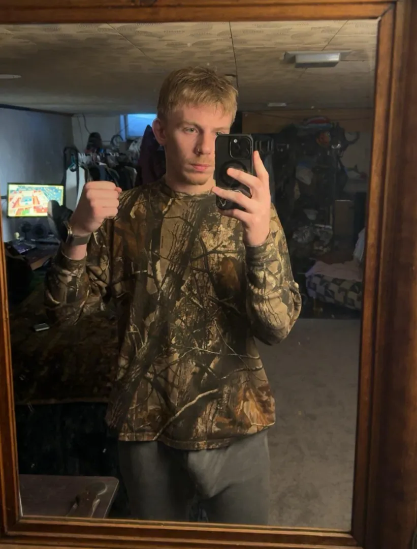 grey sweats szn posted by killingmyselfx2