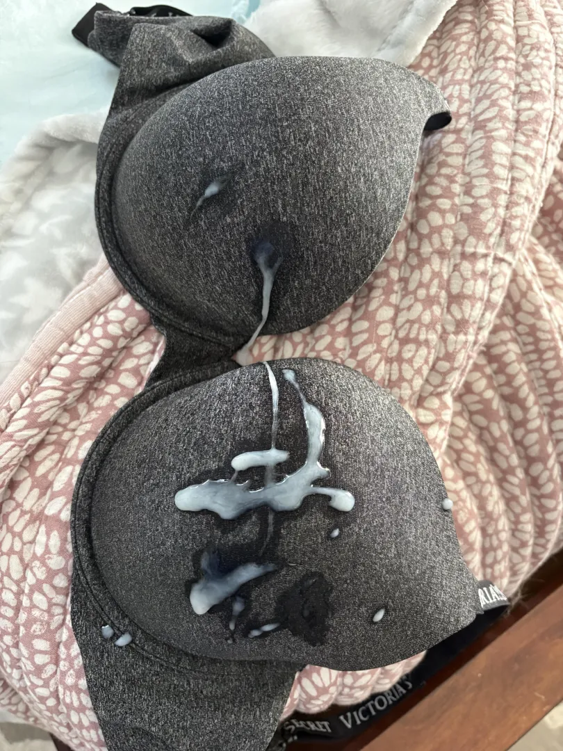 Grey VS 36D posted by TangerCrosby