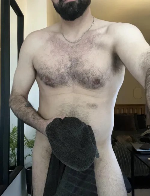 Grindr / Scruff worthy pic? by daring_ant