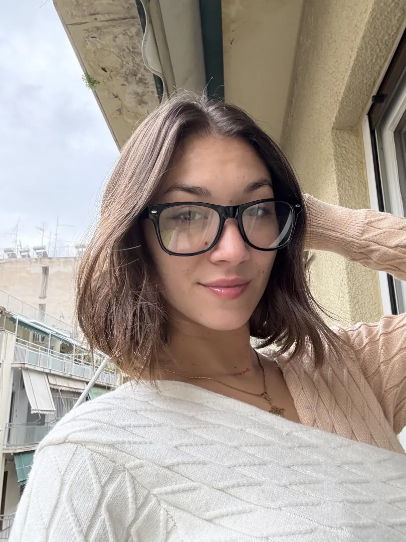 grinning at you like we’re besties now posted by No-Scientist00