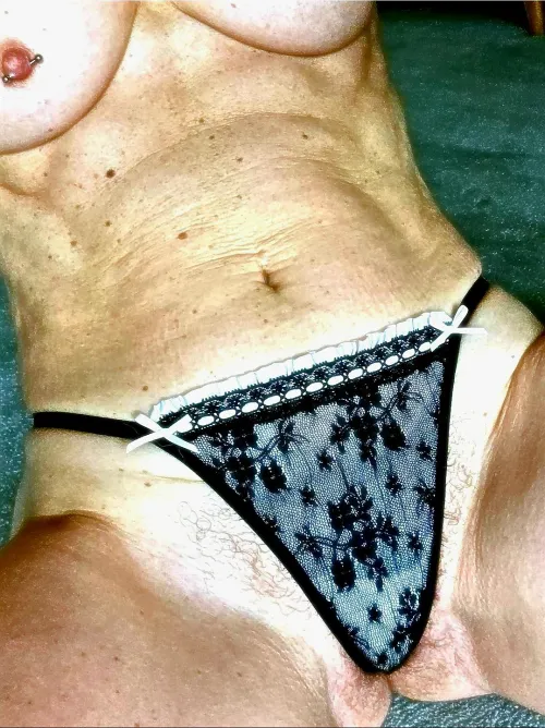 Growing it out again. by hrdworknlady79