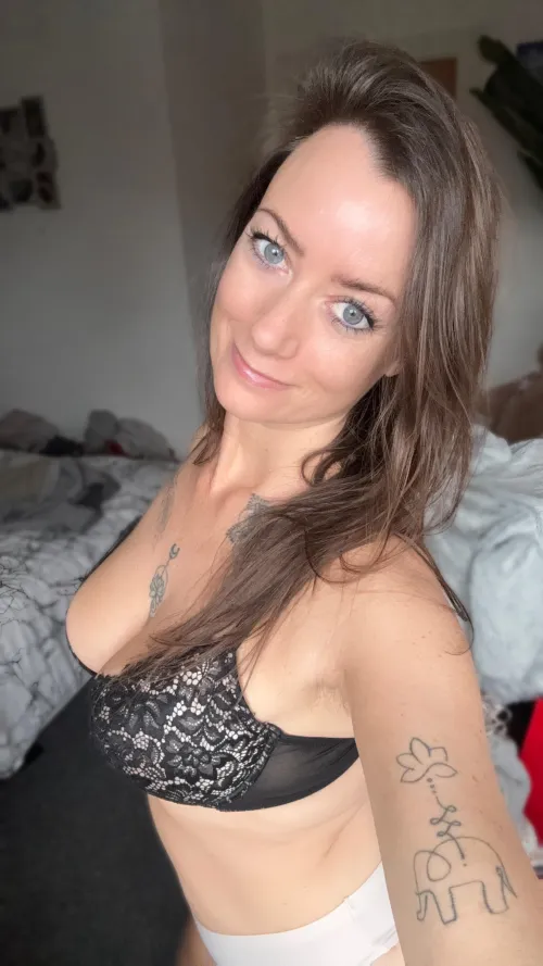 Grown, confident, and exactly your type F42 by Sweet-Valuable-6565