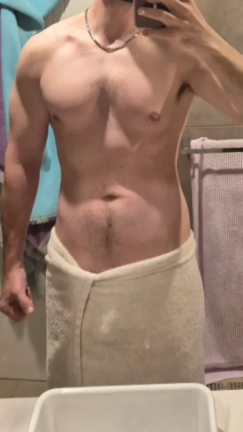 guess who's birthday it is today? [M]. by Content-Afternoon39