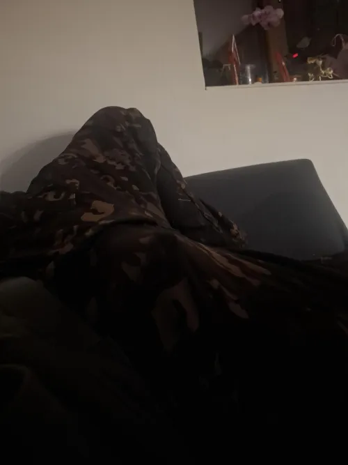 Guys..I'm str8 but I am curious about something... by Unlucky-Till-6929