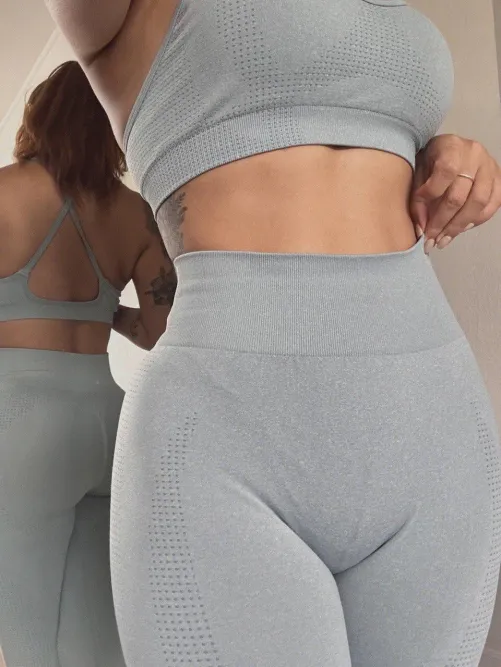 Gym clothes off soon , who’s making me drip before I even shower by milacherrybaddie