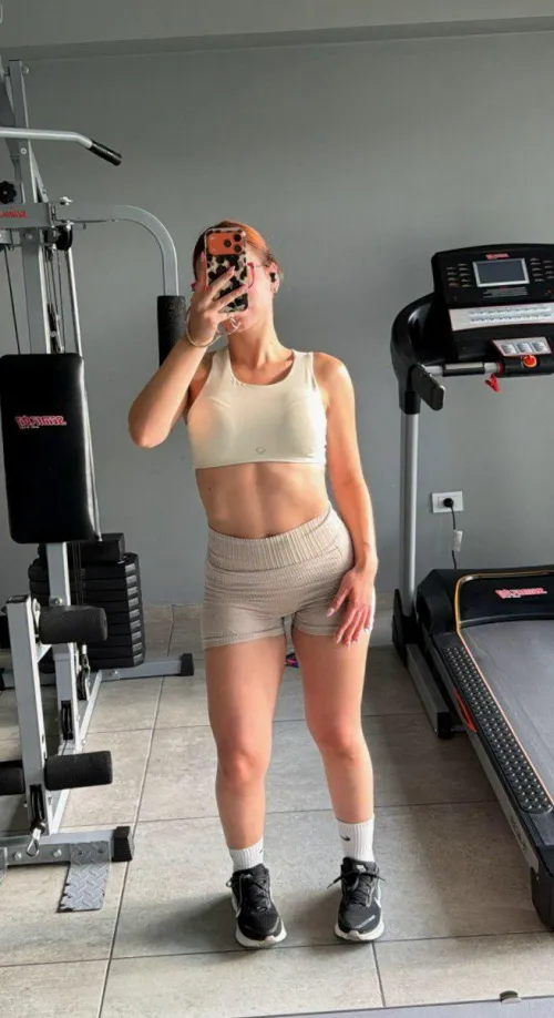 gym midrifff  by Bitter-Special-1563