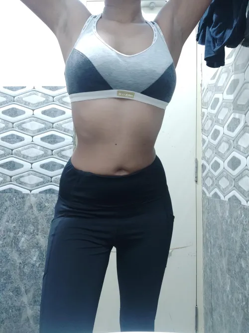 Gym session is on! by Divine_Sizzle