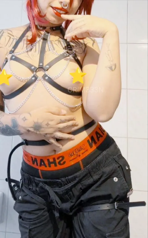 Hace tiempo no publicaba [f] by baddonnacat