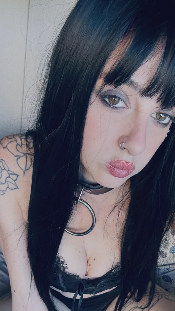 Had a couple drinks… need someone w/ a place msg instta for real replies:.lunabowtie'. posted by lijer71