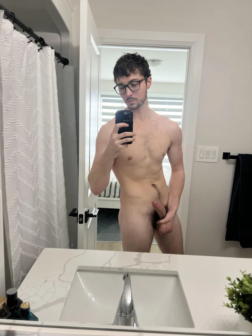 Hairy Canadian cock posted by sadboycad