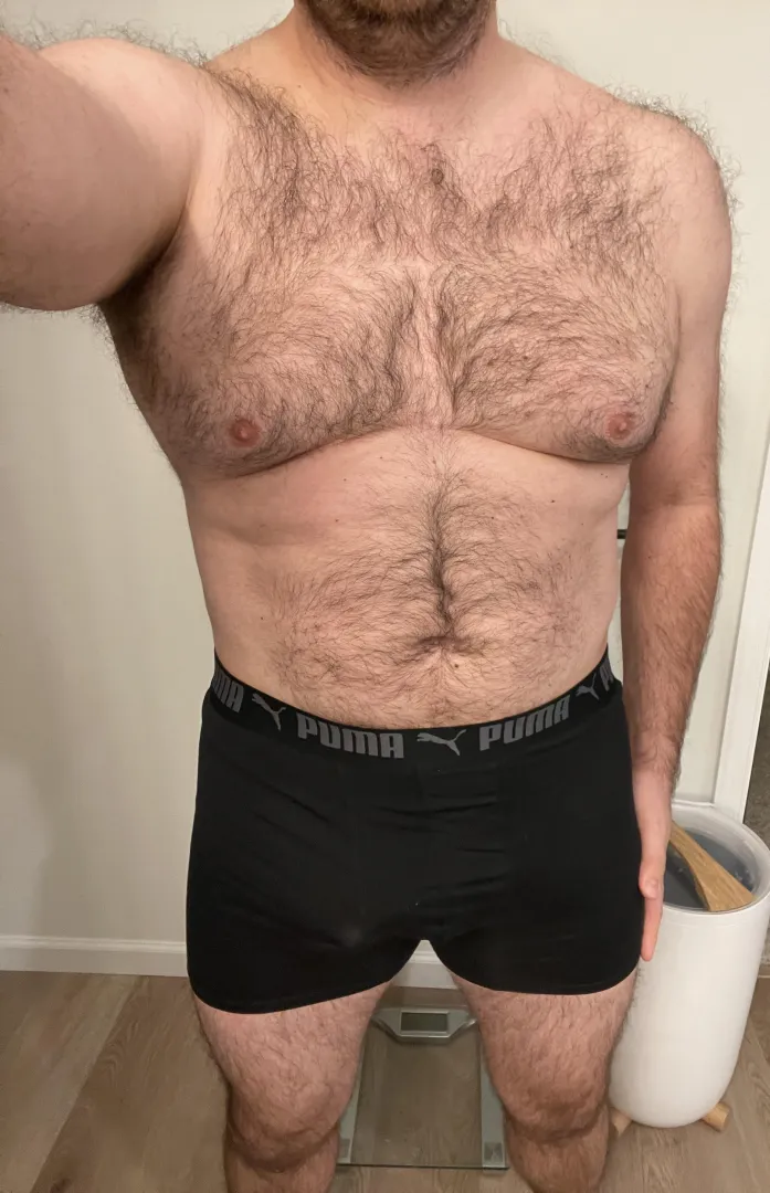 Hairy everywhere posted by AfraidStomach7943