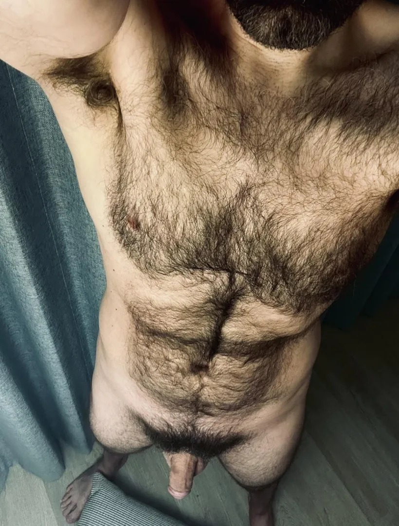 Hairy head to toe... posted by Grant6000