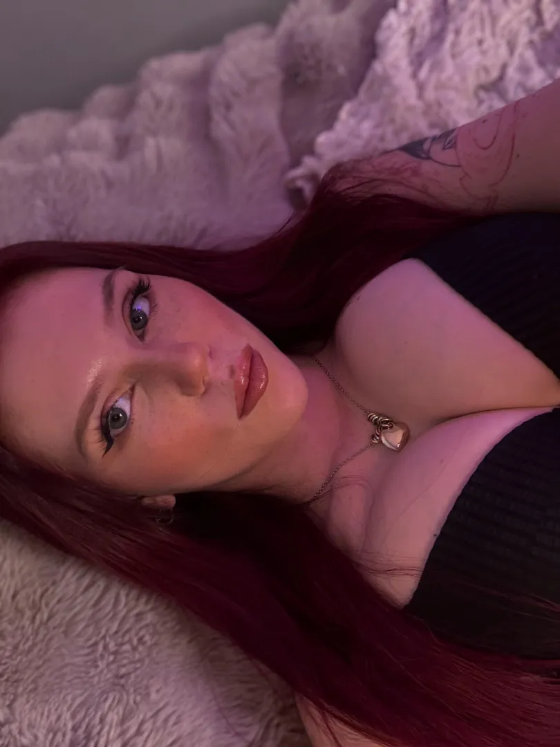 Haluutko heittää mällit mun tisseille?  posted by sarasocso