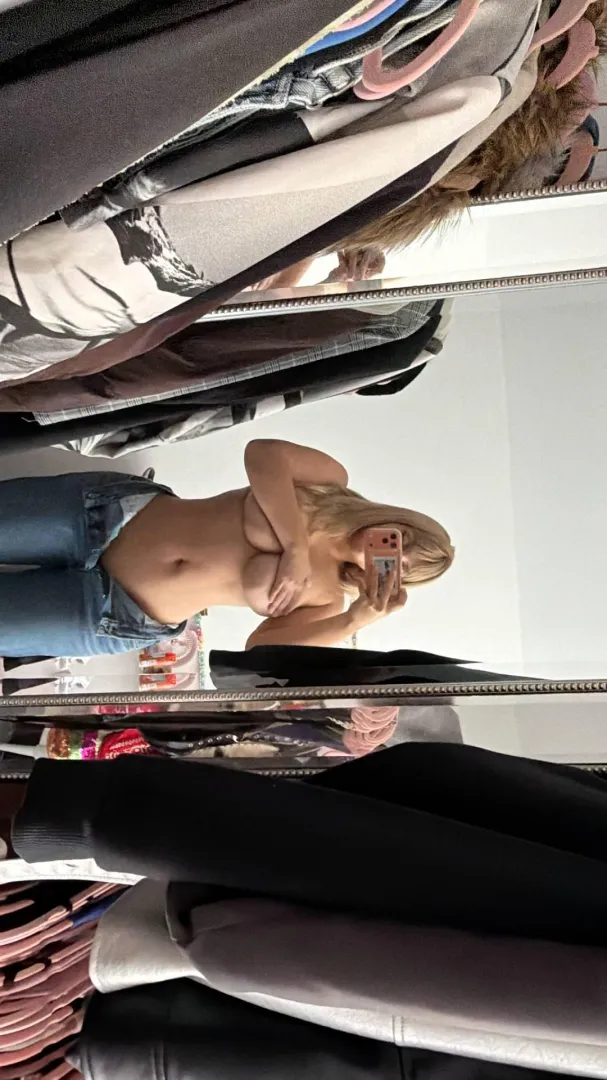 Handbra  posted by brattykarol