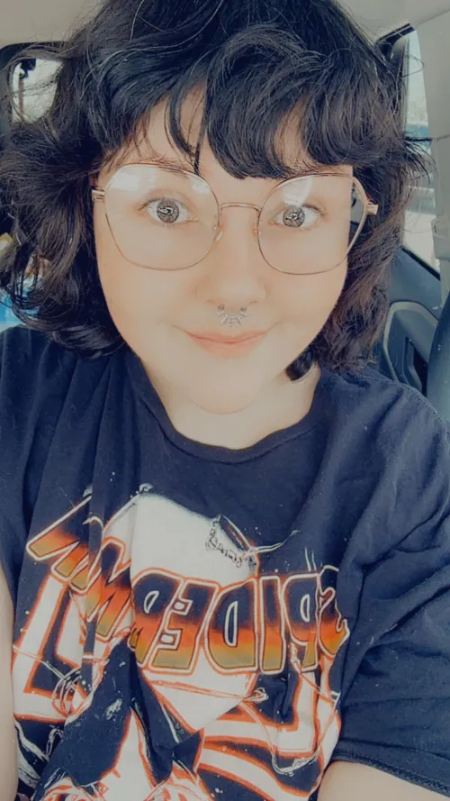 Happy Friday!! by iheartpanda