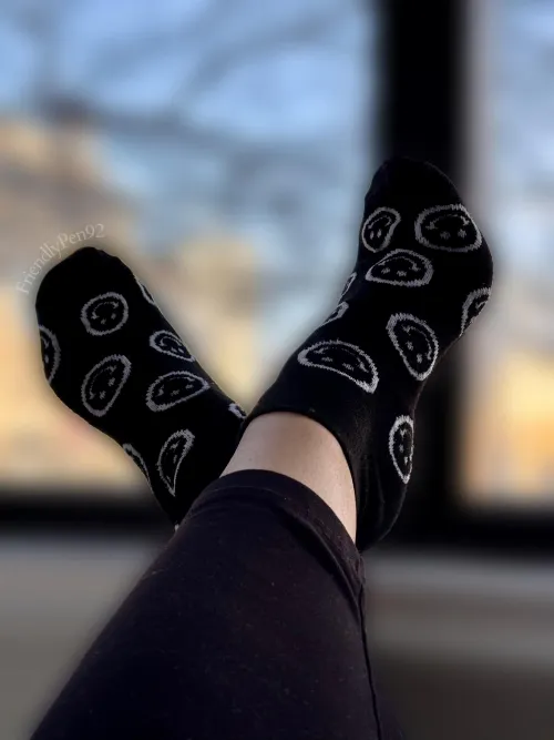 Happy Friday, Loves  by FriendlyPen92