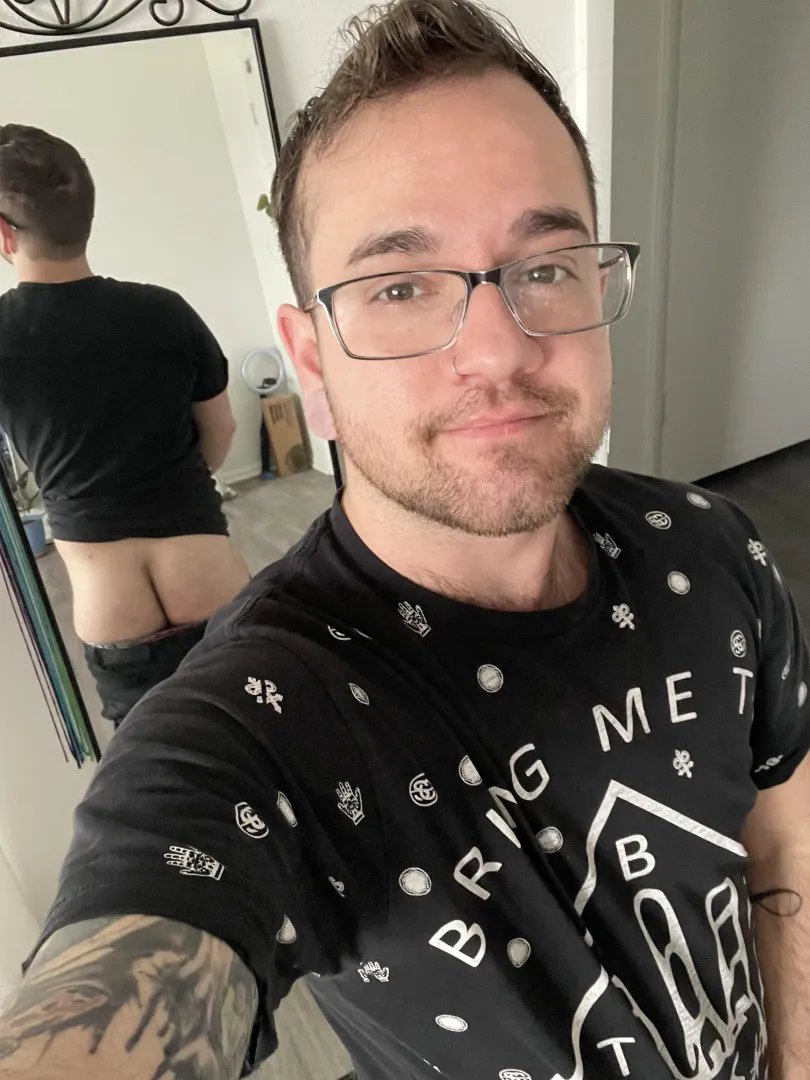 Happy hump day posted by spookyboy903