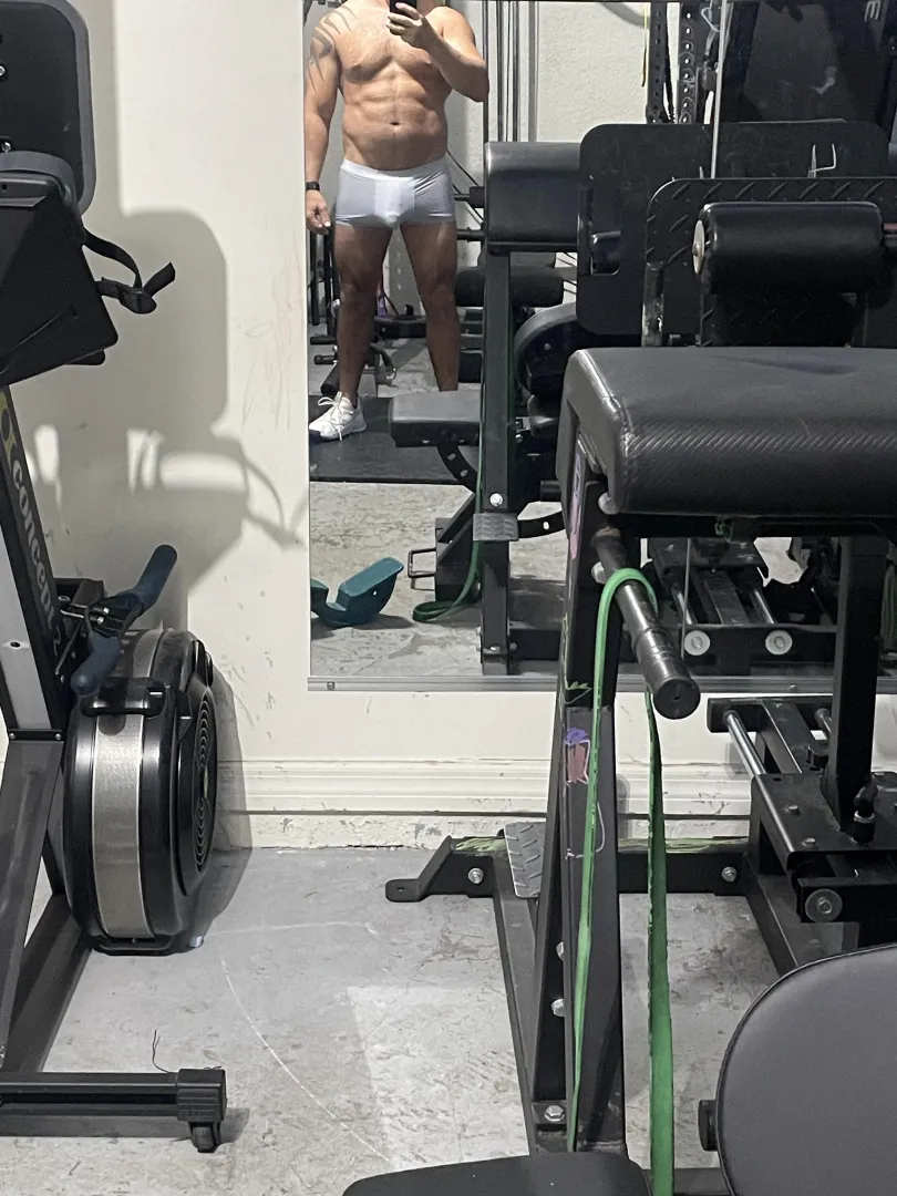 Happy Humpday posted by banditoyme