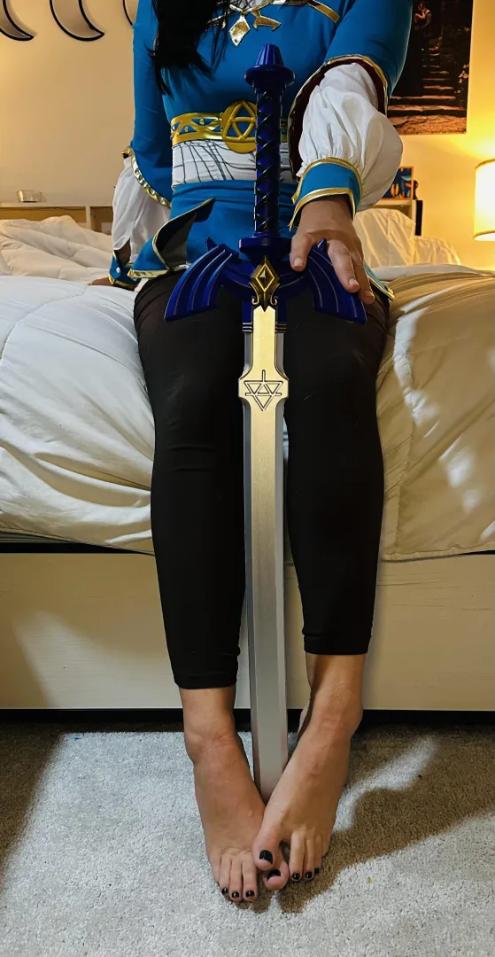 Happy Legend Of Zelda 40th birthday!  posted by ToesInSunlight