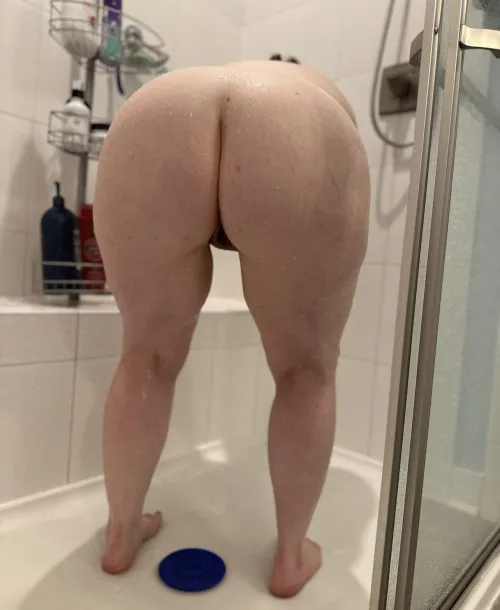 Happy MILF Monday by MicroscopicJedi87