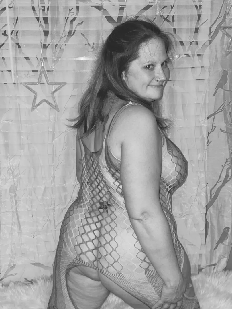 Happy Mono Monday! posted by InevitableSpring2996