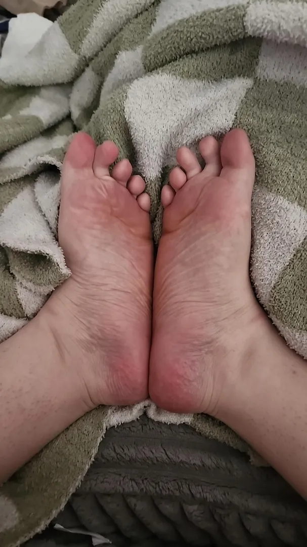 Happy spring! OF discount below posted by bigassfeets