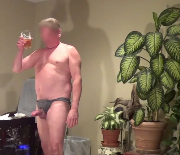 Happy Sunday! by Lonely6Inch