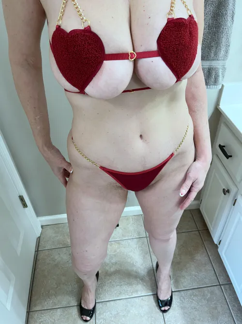 Happy Sunday, guys! by Zealousideal_Put9195