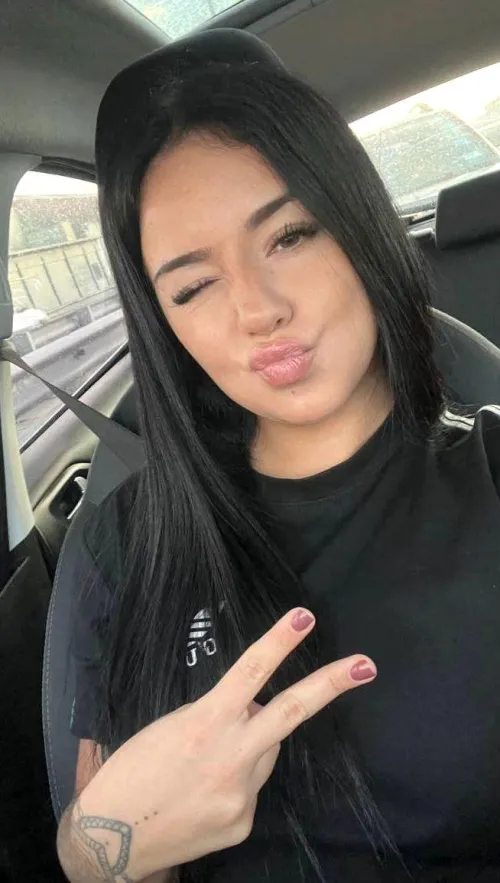 happy thoughts only by SereneSorceressx