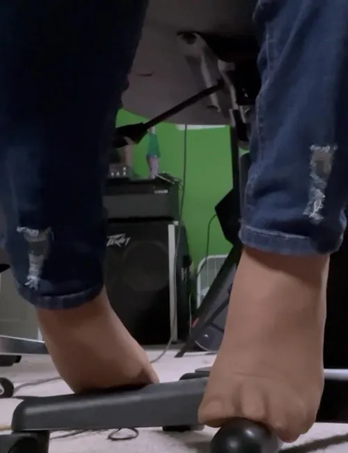 Happy Toesday by Granitestaterxxx