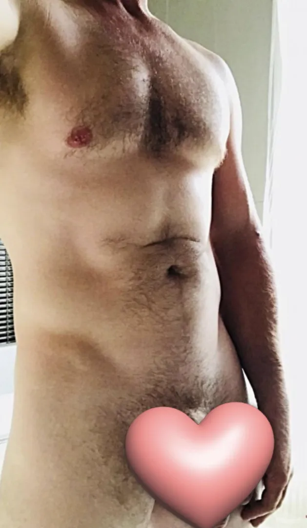 Happy V Day ❤️ (m) posted by TheGardener81