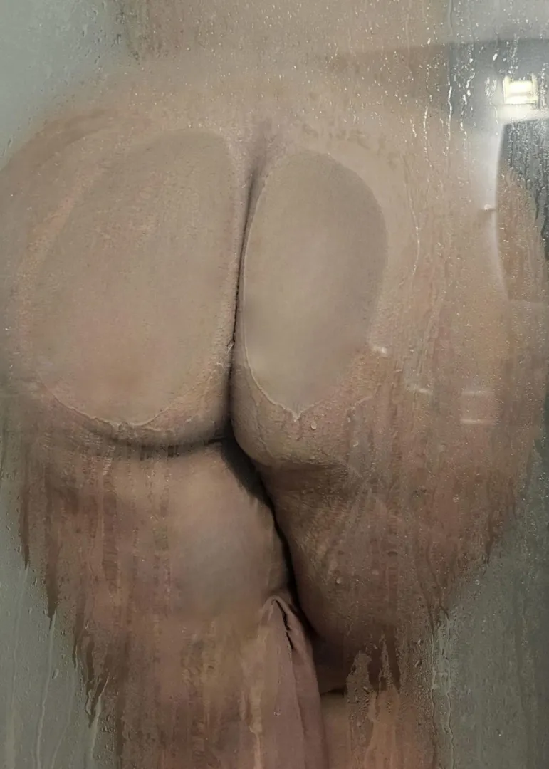 Happy Valentine’s Day! posted by Weary_Reaction_636