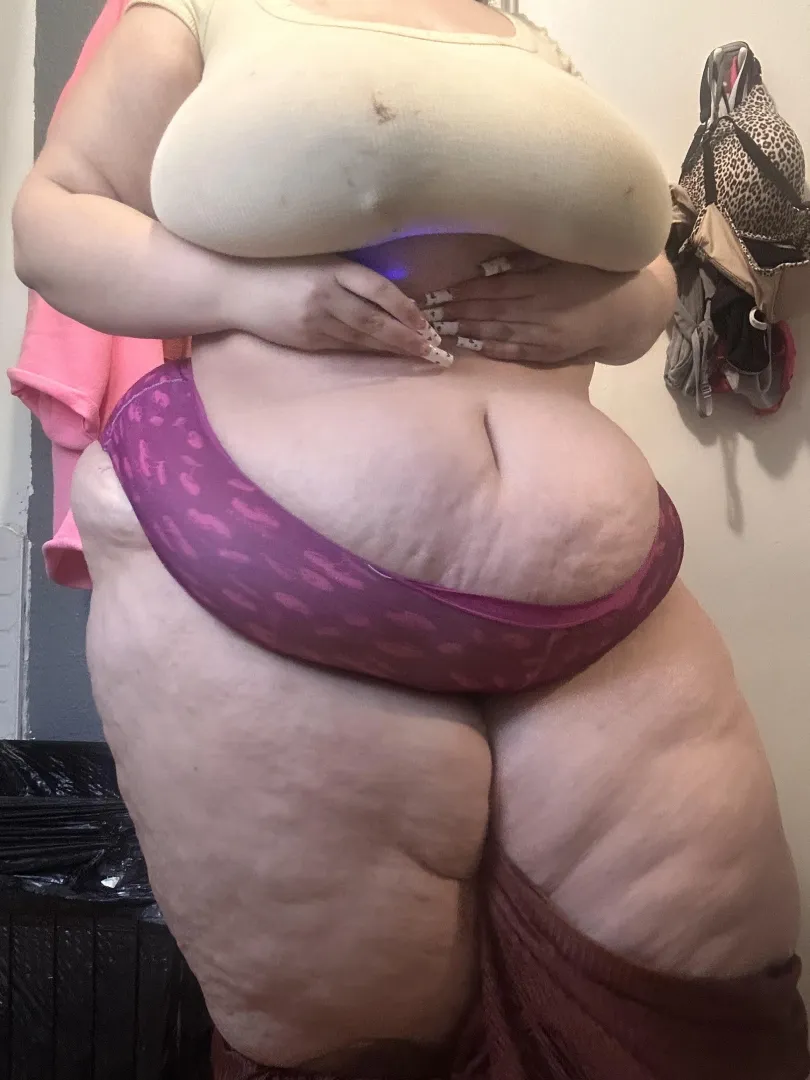 Happy Valentine’s Day  posted by Lenatheoggg