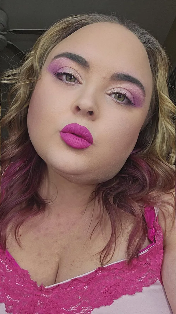 Happy Valentines Day Eve   posted by lipstickprincessxxx