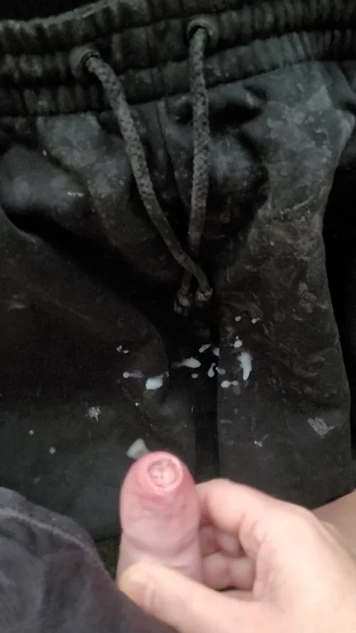 Happy Valentine's day to all dos that like to come on joggers. by LegitimateAnt3655