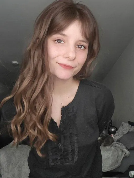 Hasn’t been dyed or cut since 2022 ✨ posted by littlerosieroe