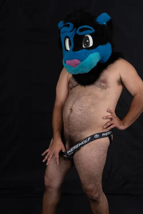 Have a little peek~ (OF: LustyLion9869 / JFF: LionclawAD) by Lionclaw9869