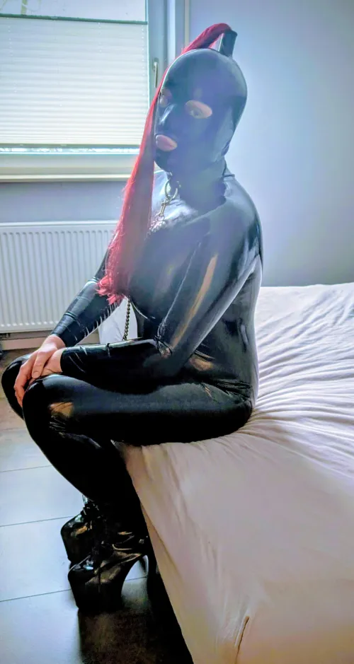 Have a nice weekend, sisters, and everyone else too. by Trolly93