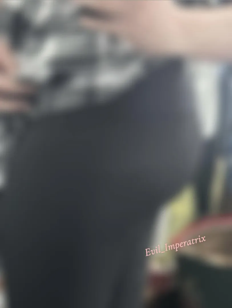 Have a rear view without a clear view  posted by evil_imperatrix