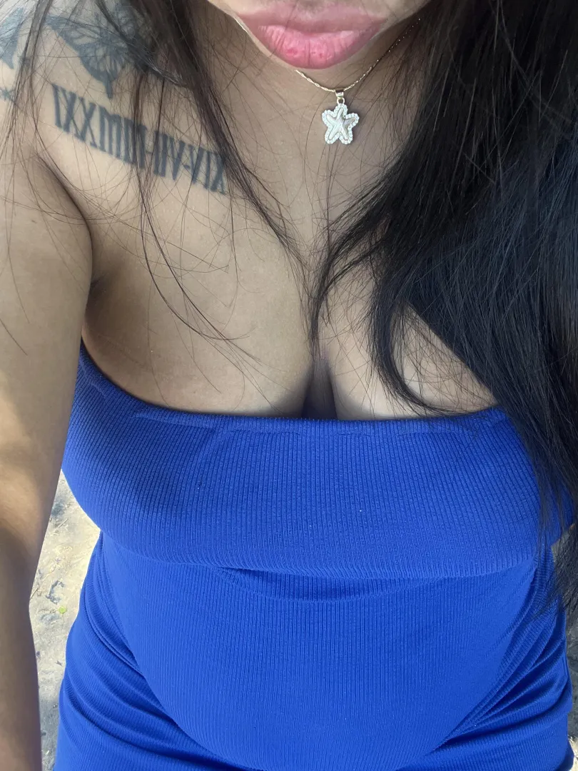 Have fun with my pregnant belly posted by Oliannymiru