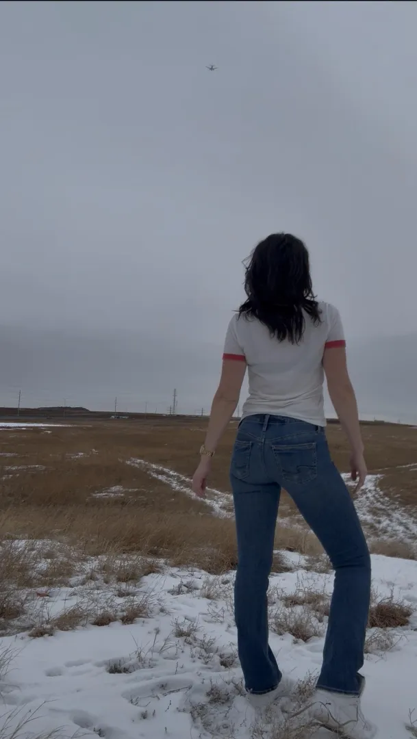 Having long legs enhances tight jeans! posted by HeretoExplore123