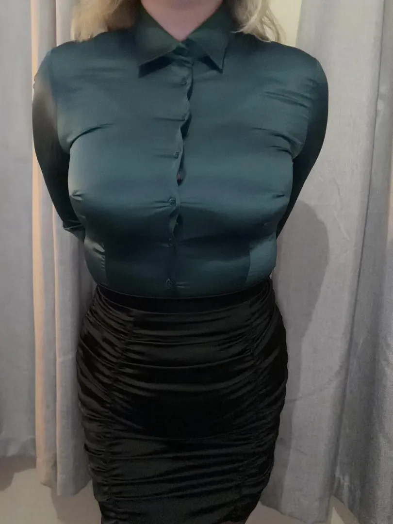 Hawes and Curtis for the office yesterday... they liked it, do you?!  posted by SexySatinMistress