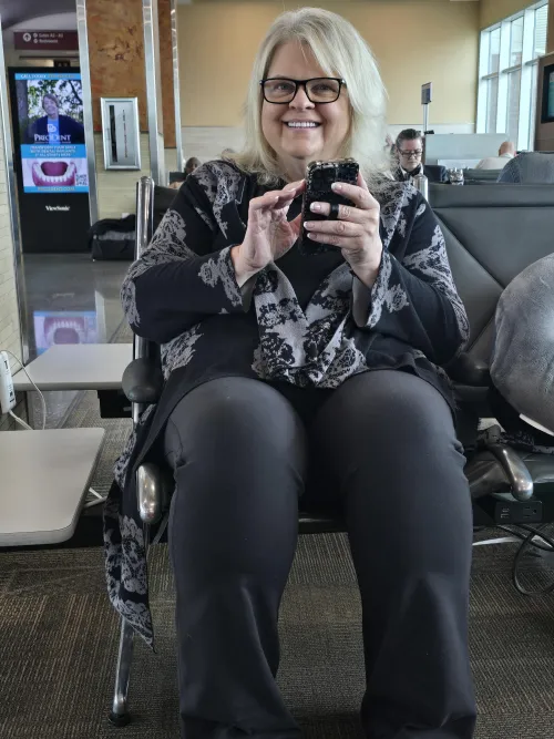 HEADING OUT FOR VACATION by RabidHogFan