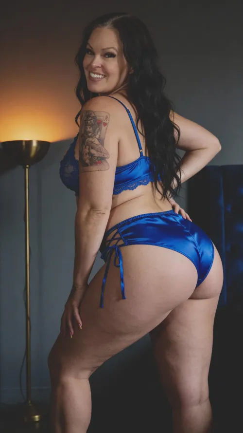 Heard you like moms? by Amelialr2