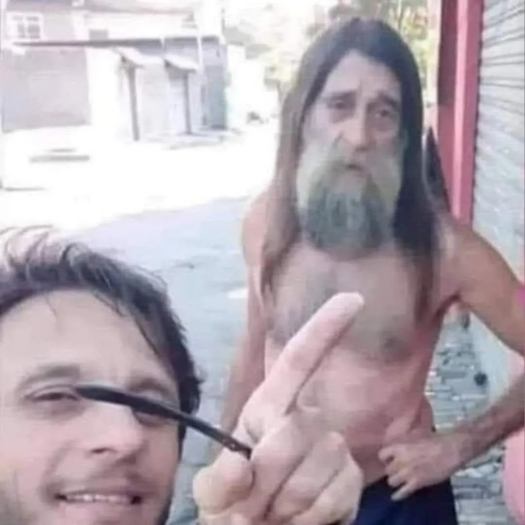 HEAVY MACHINE GUN posted by fussomoro