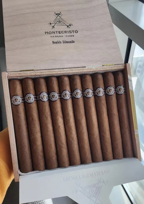 Heavy weight MC  by Abdalla_Alhammadi