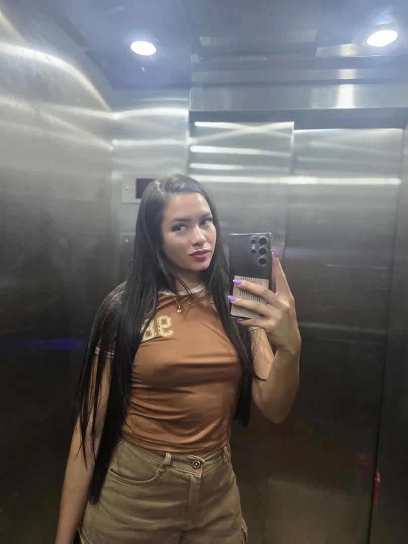 Hehe risky walk posted by Violet_Porter