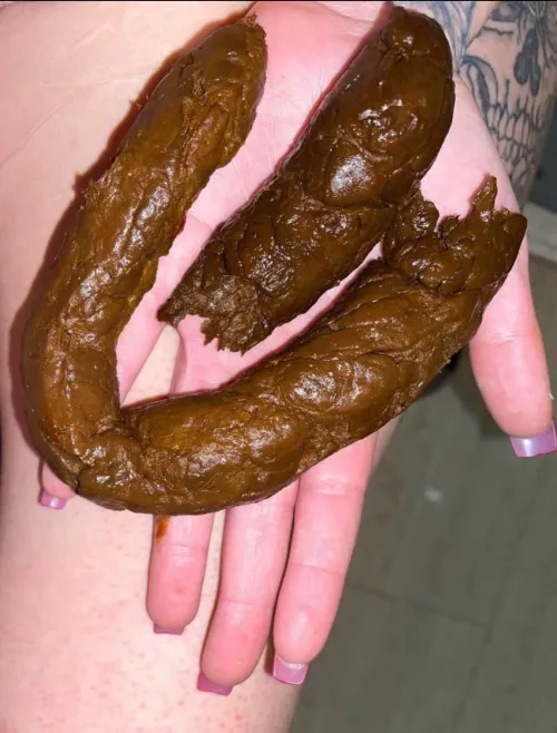 Hehe wanna watch it come out of me ;)? $ lots of bundls and I verify! by Adventurous-Gain-566